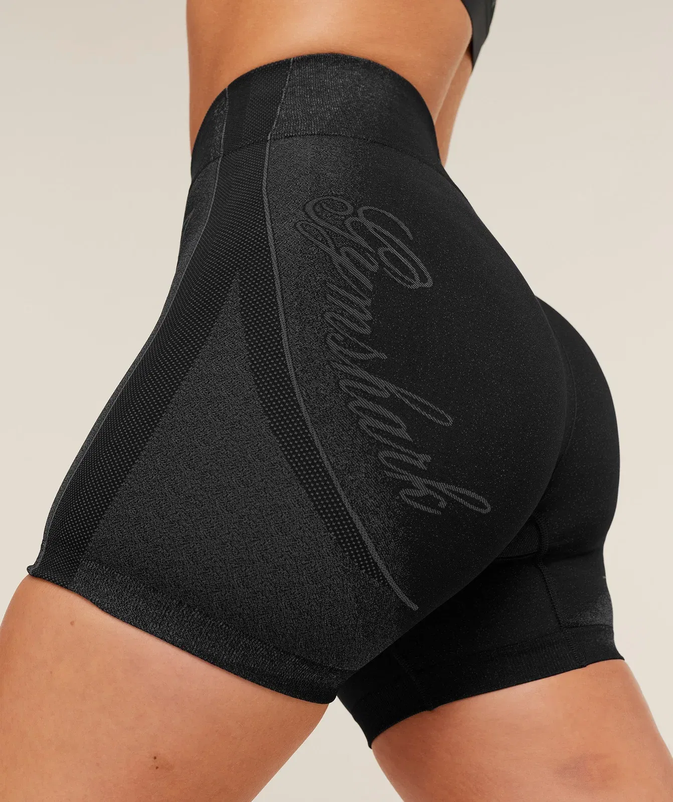 Gymshark Charge Seamless Shorts - Black/Graphite Grey