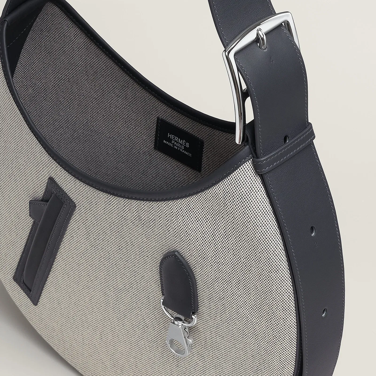 Hermes Arcon Bag Cru