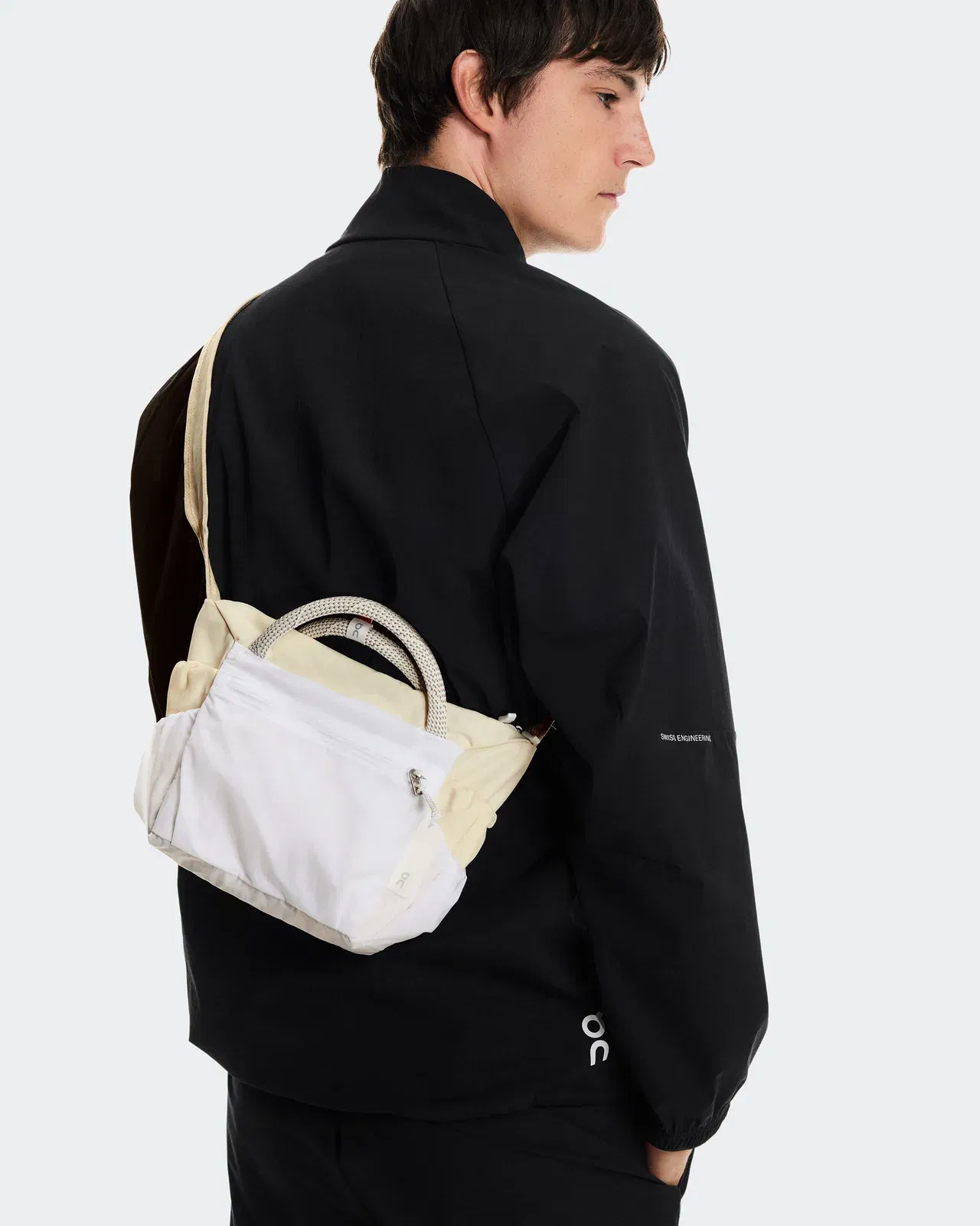 On Track Pack Mini Elite Cream | White