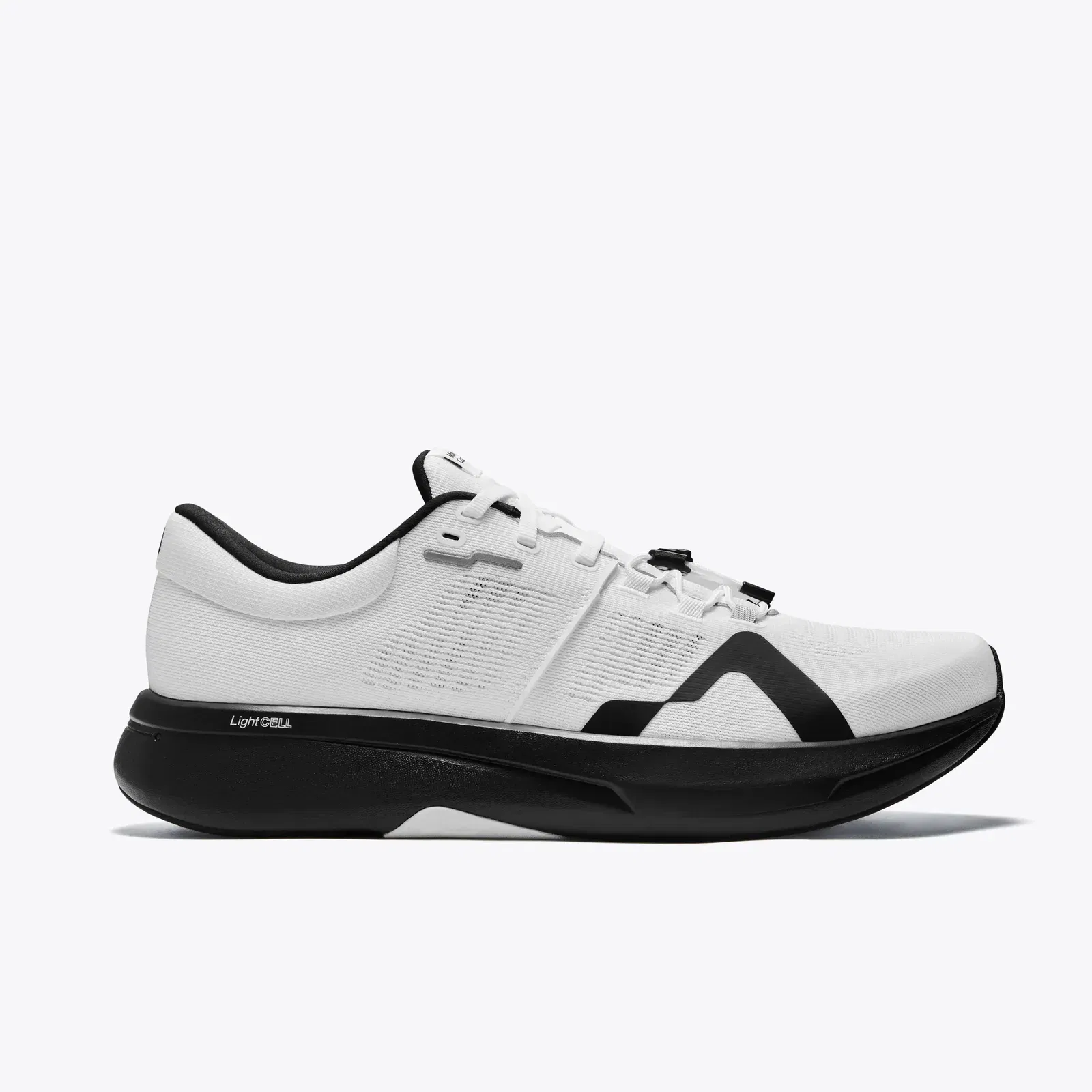 Mount To Coast R1 White|Black