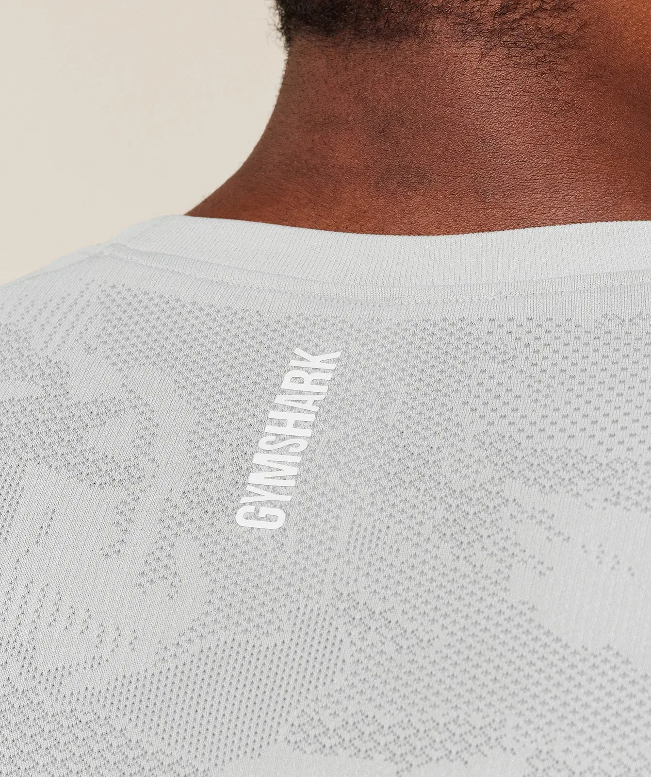 Gymshark Geo Seamless T-Shirt - Light Grey/Smokey Grey