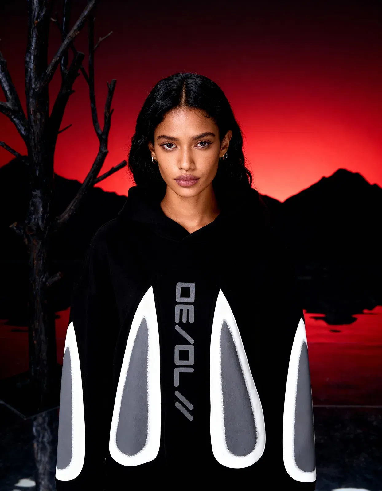 DROP [RELAXED FIT HOODIE]