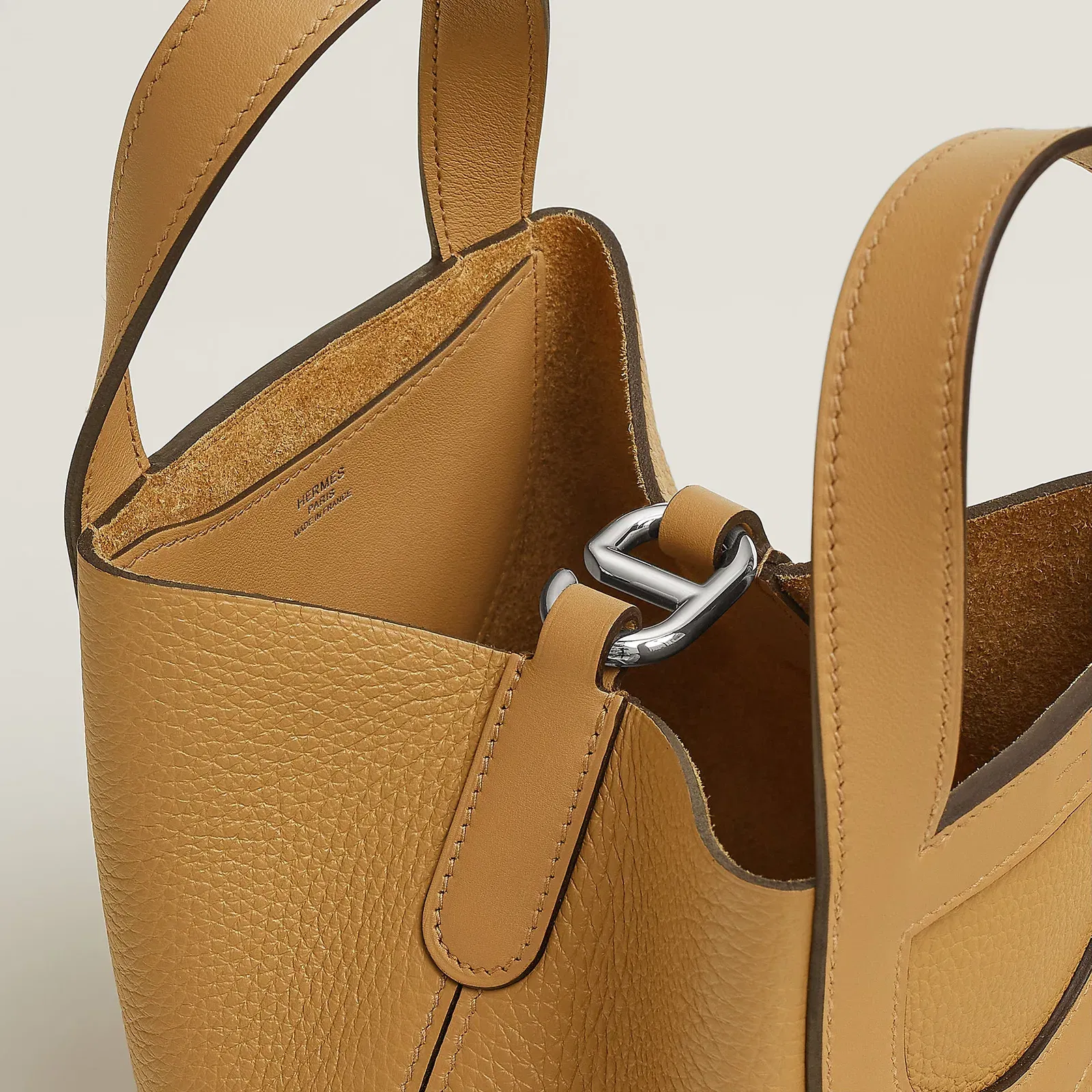 Hermes Herms In The Loop 18 Bag Noir