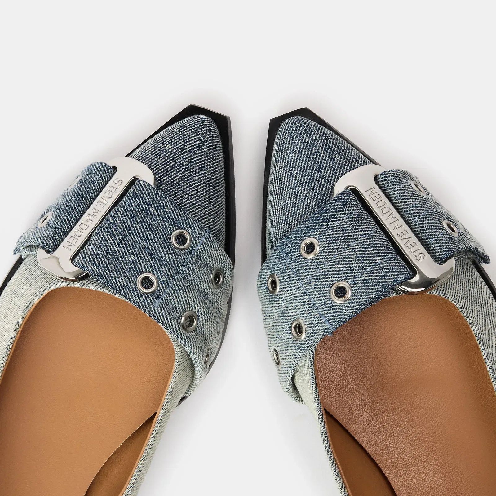 Grail Ballet Pumps