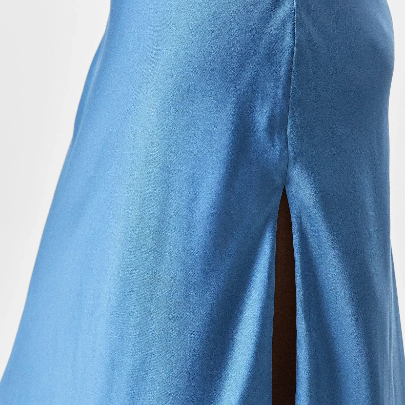 Nokithe Midi Dress