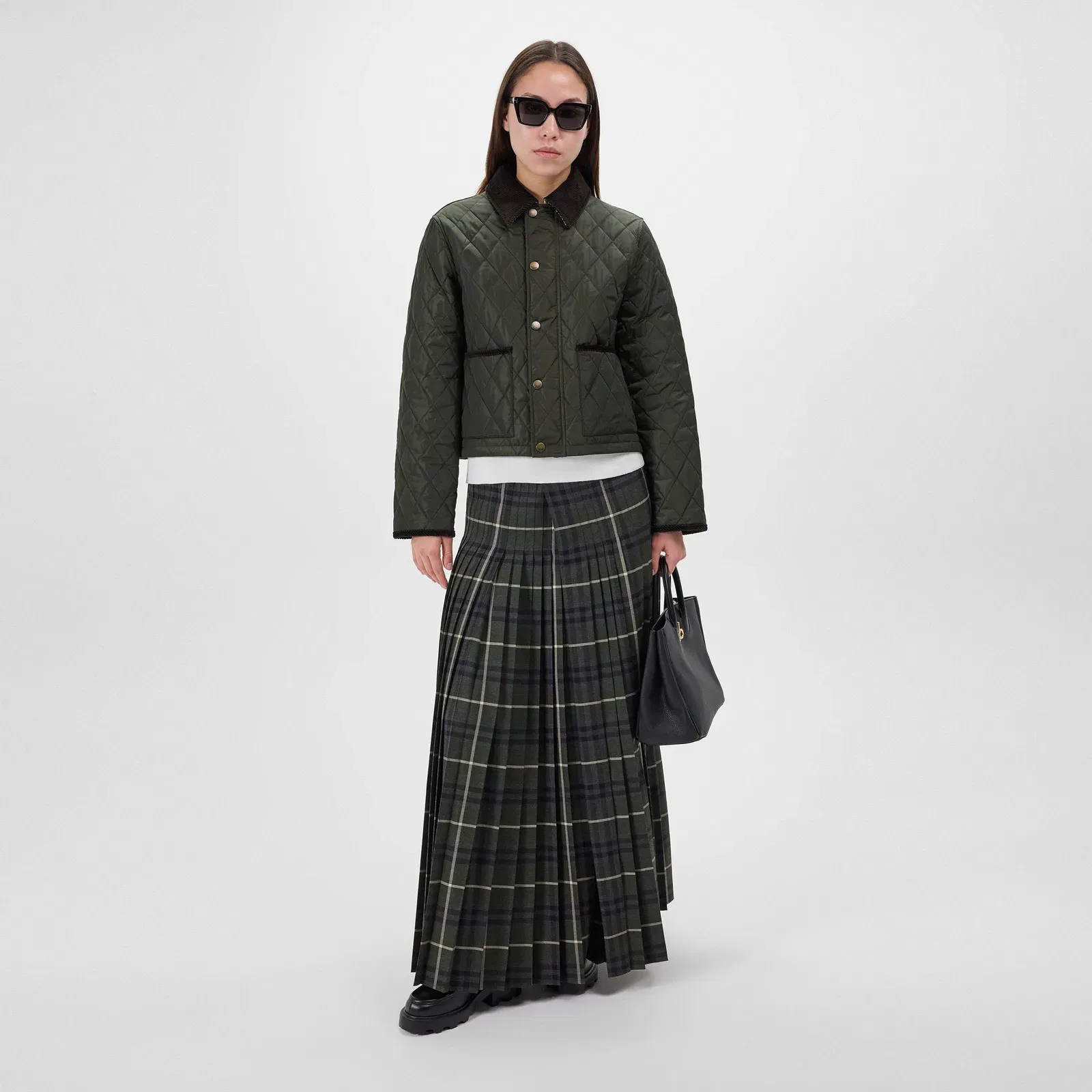 Cropped Diamond Quilted Jacket