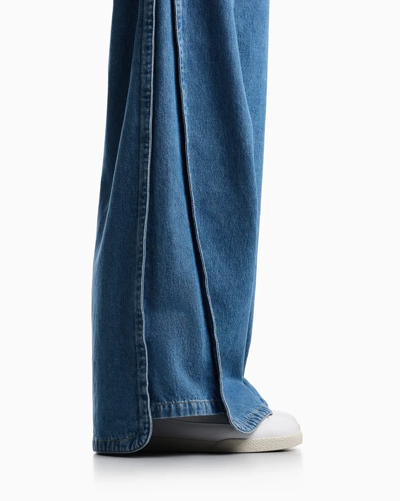 Emporio Armani J6H regular-fit, worn-look denim jeans