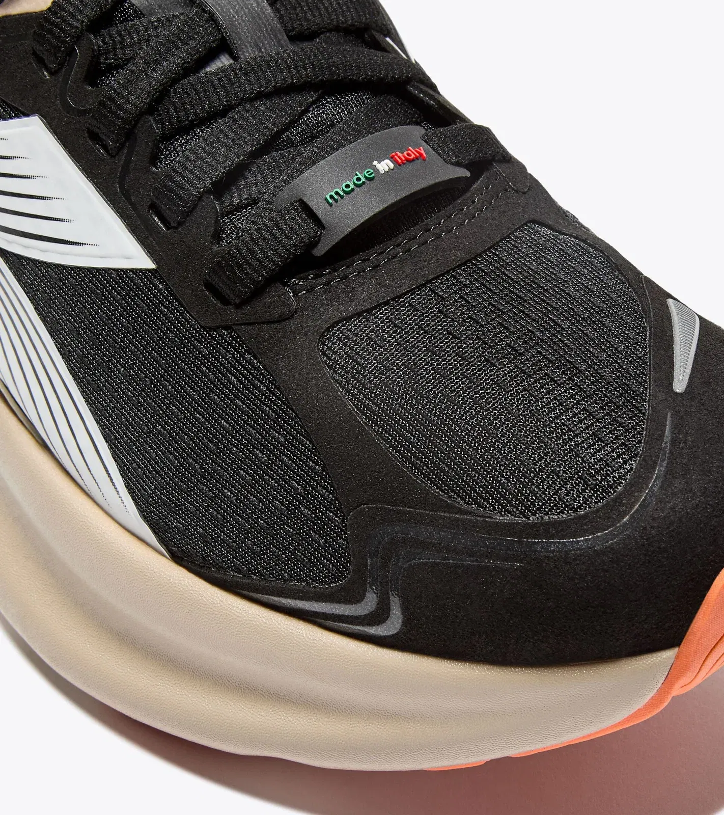 Diadora Atomo Star Black/White/Humus