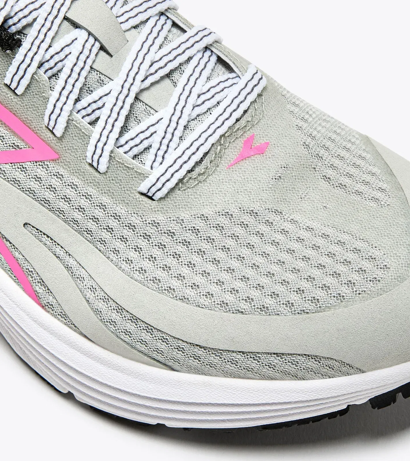 Diadora Mythos Blushield 9 Vortice W Silver Dd/Pink Fluo