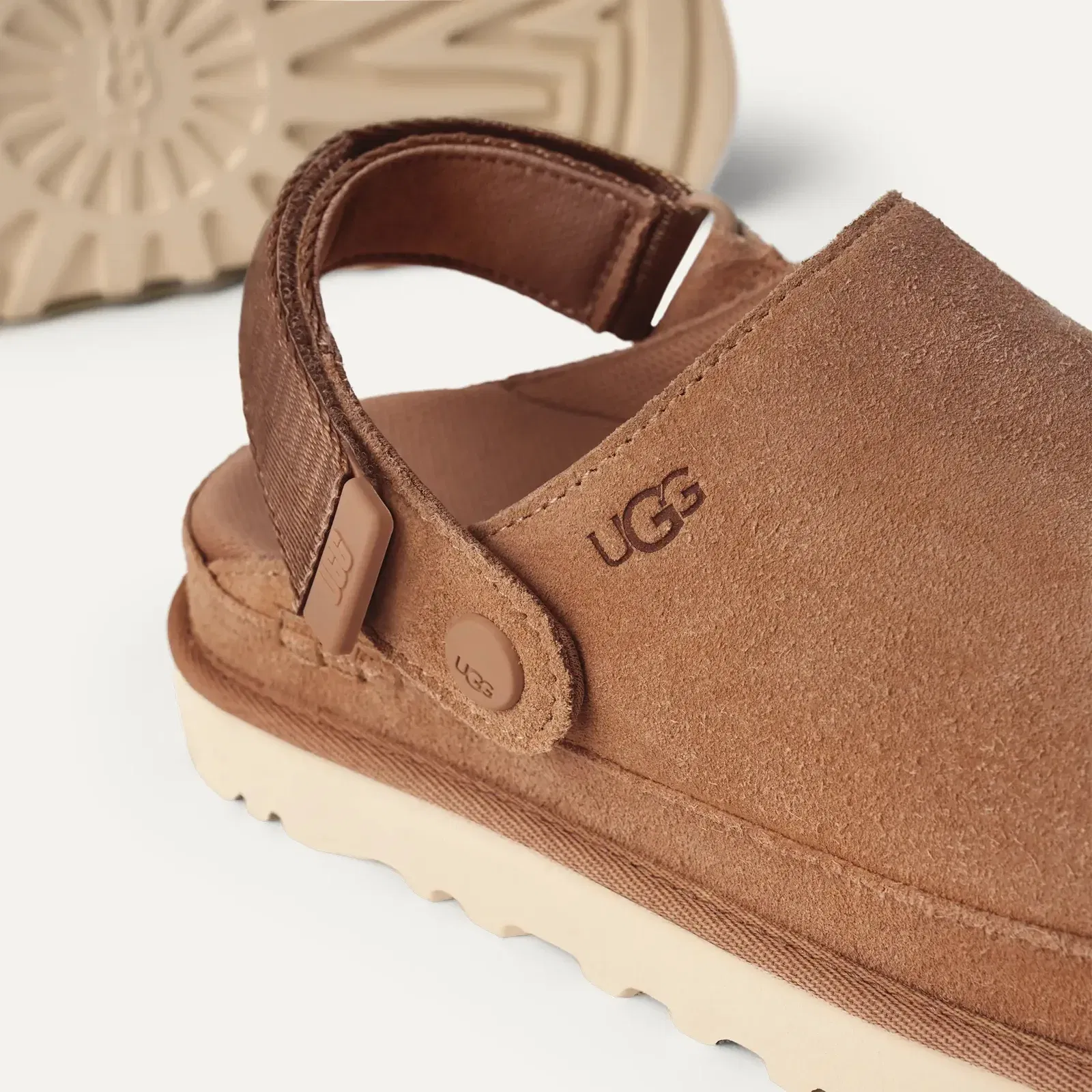 Ugg Goldenstar Clog Chestnut