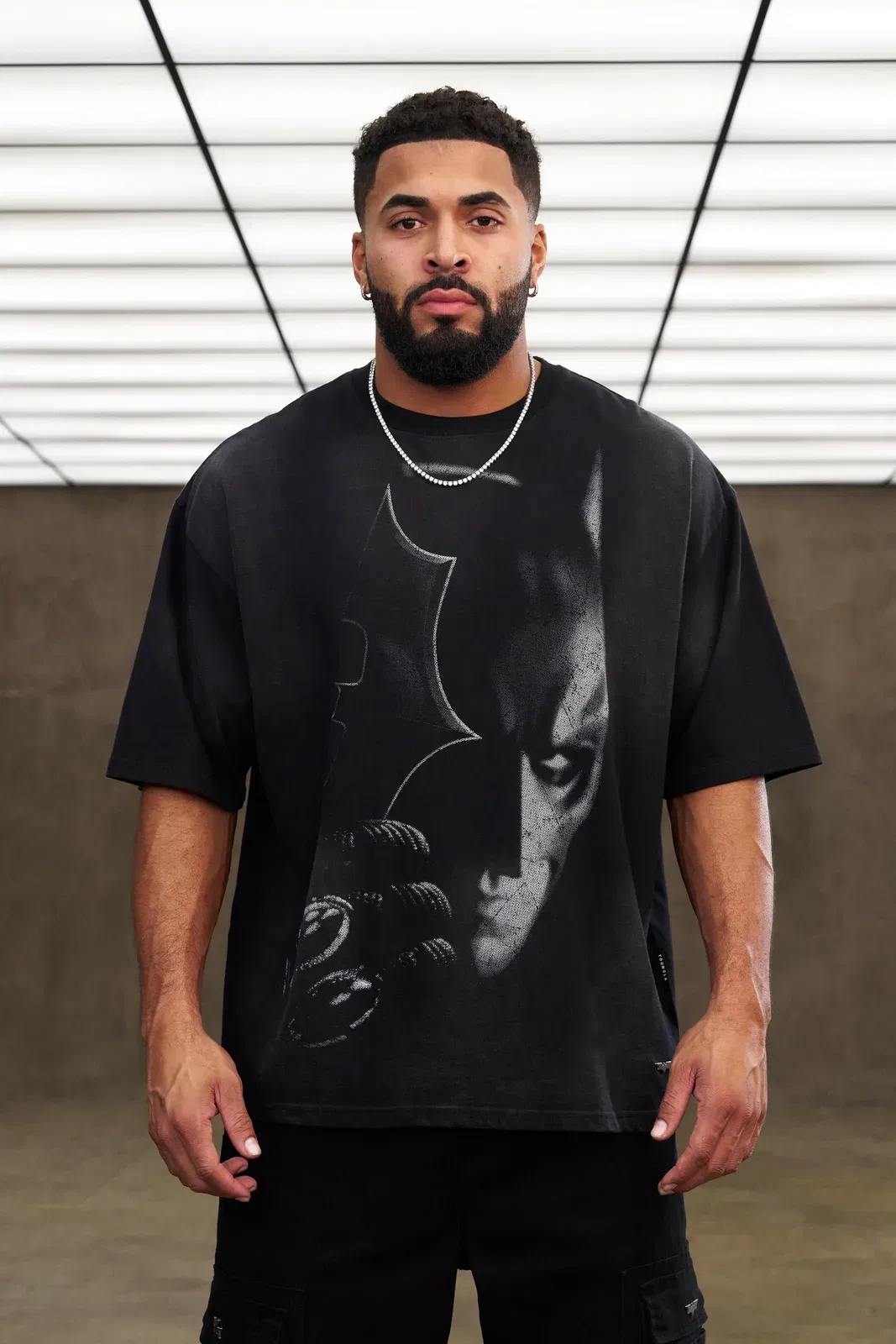 4254 - Batman Shadow Tees