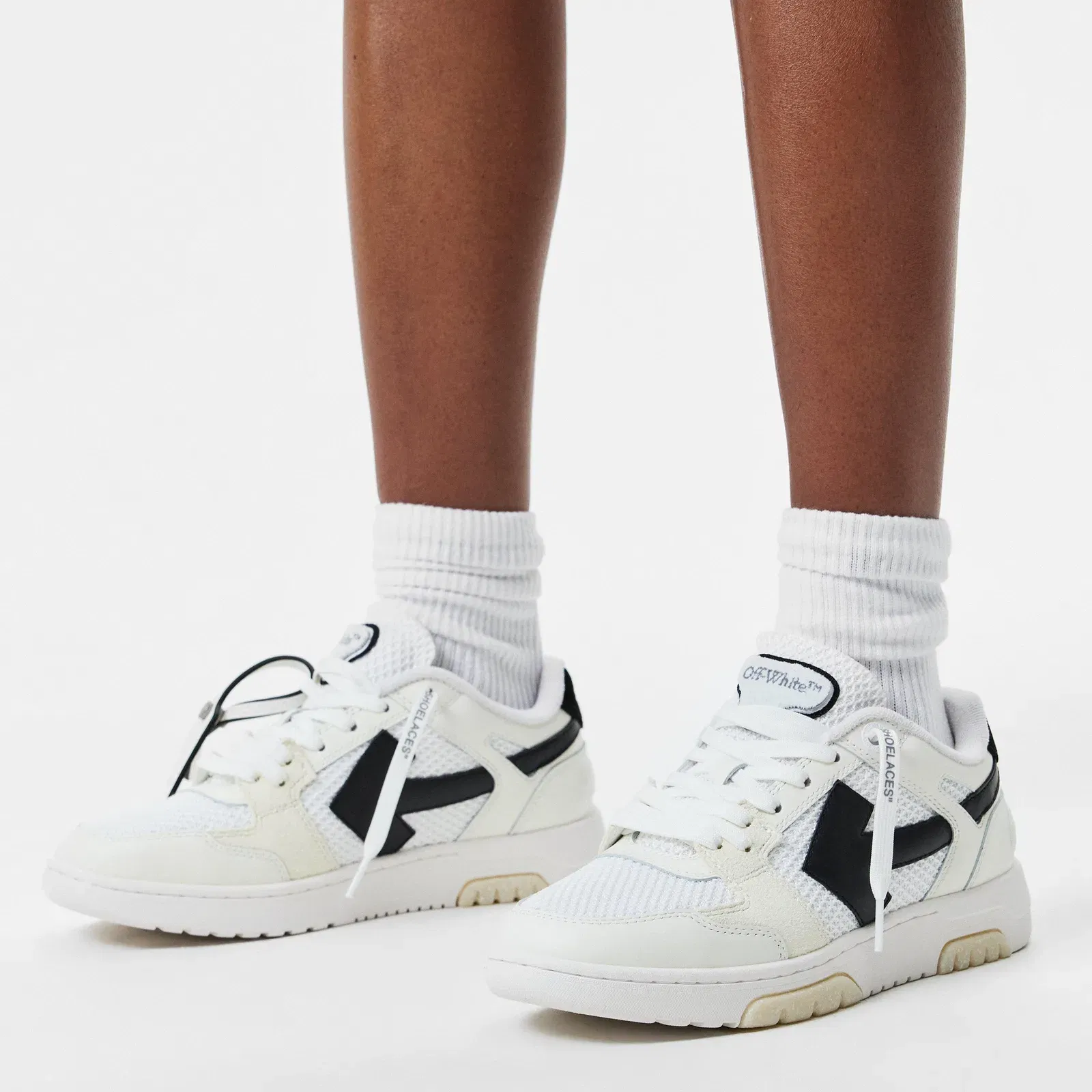 OOO Slim Eco-conscious Sneakers
