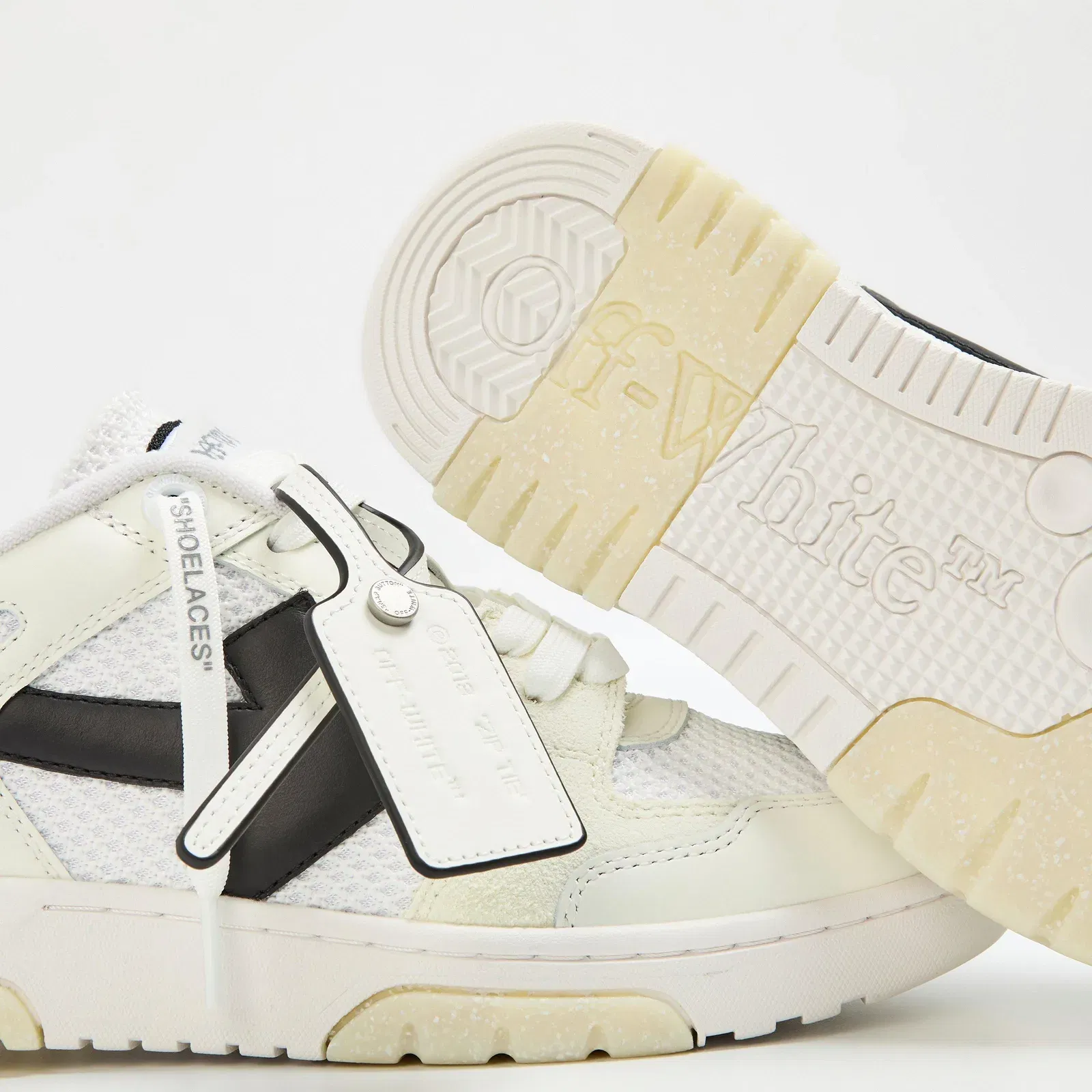 OOO Slim Eco-conscious Sneakers