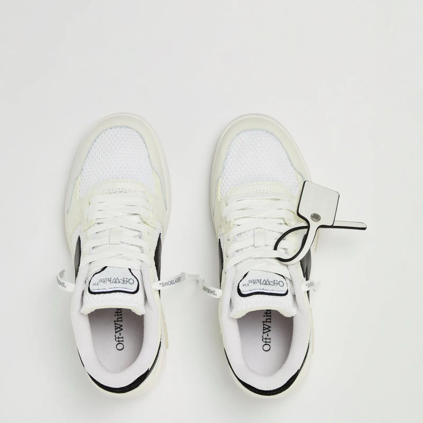 OOO Slim Eco-conscious Sneakers