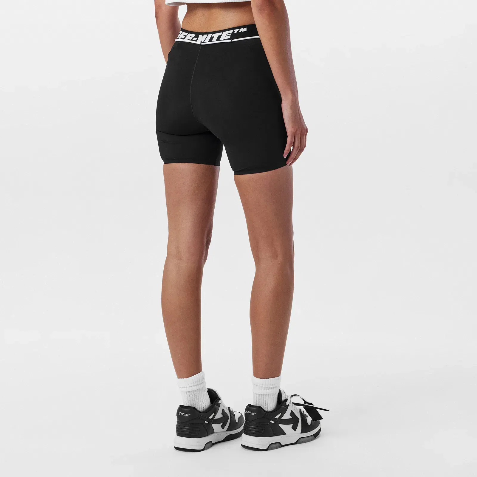 Precision Knitted Textured Shorts