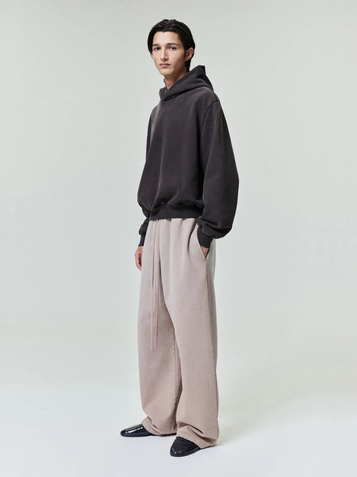 Essentials Sunfaded Wide Leg Sweatpant Dune Pearl