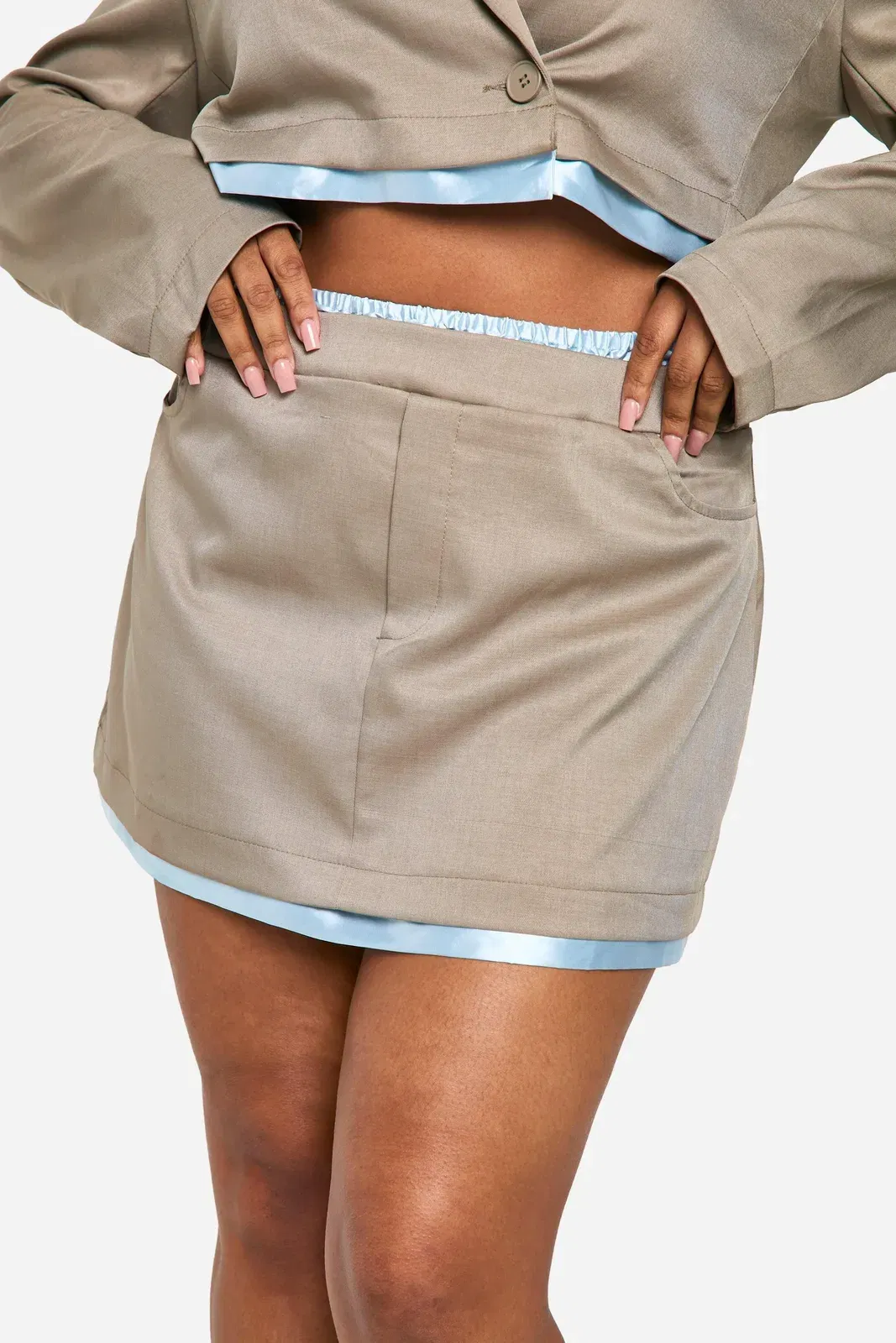 Plus Satin Waistband Mini Skirt
