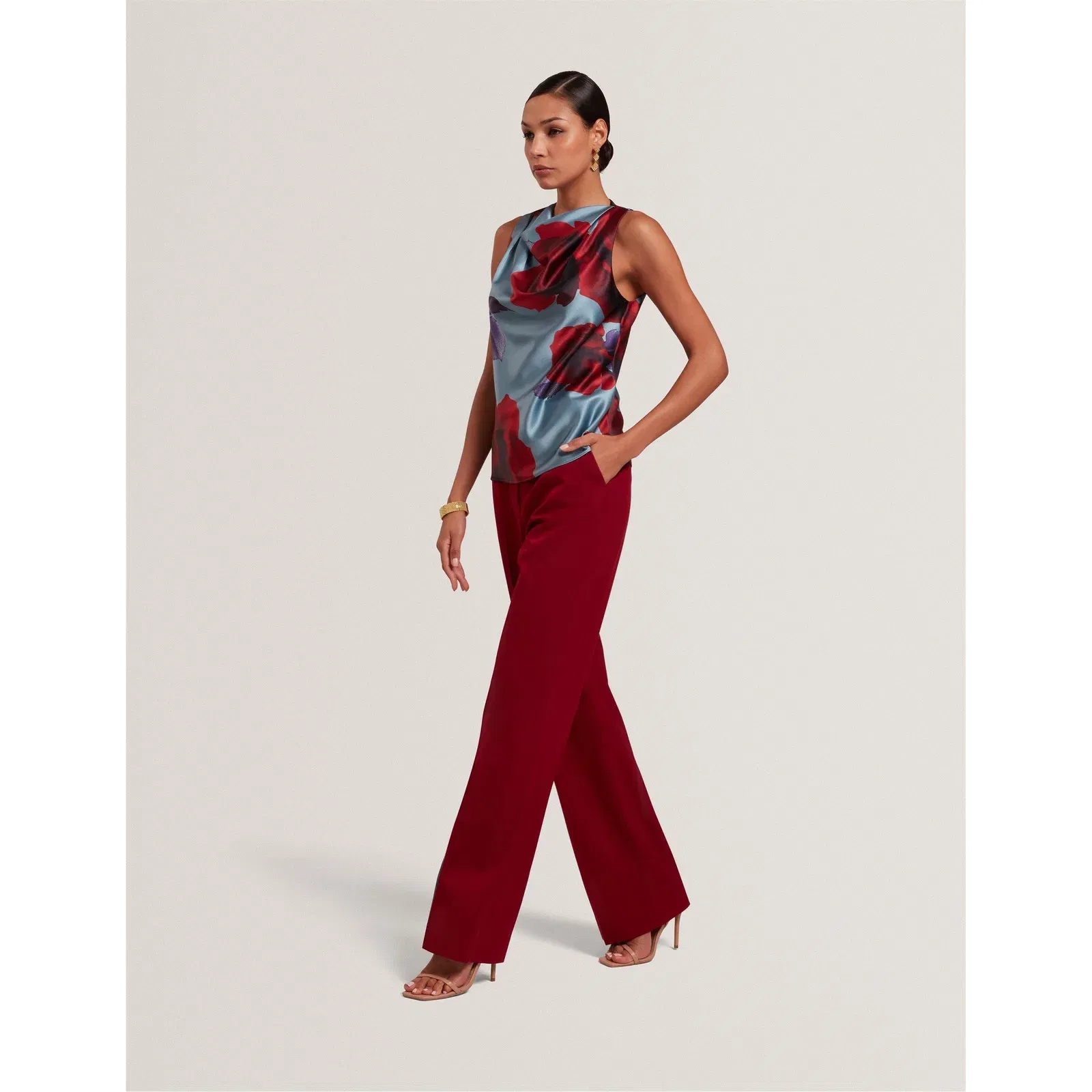 Print Sleeveless Shirt
