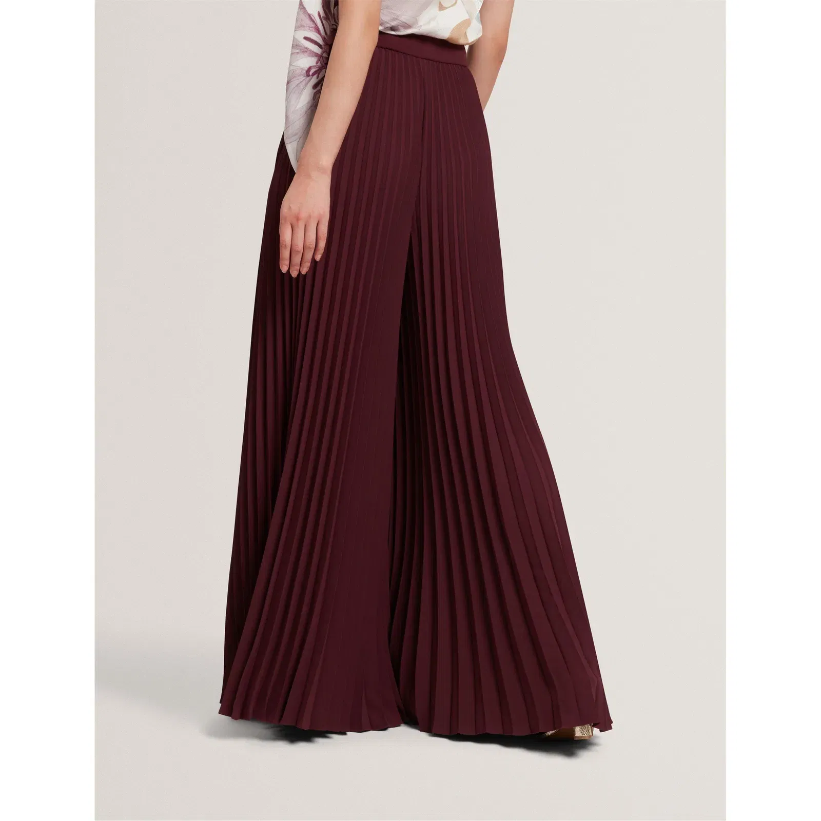 Wide Leg Trousers