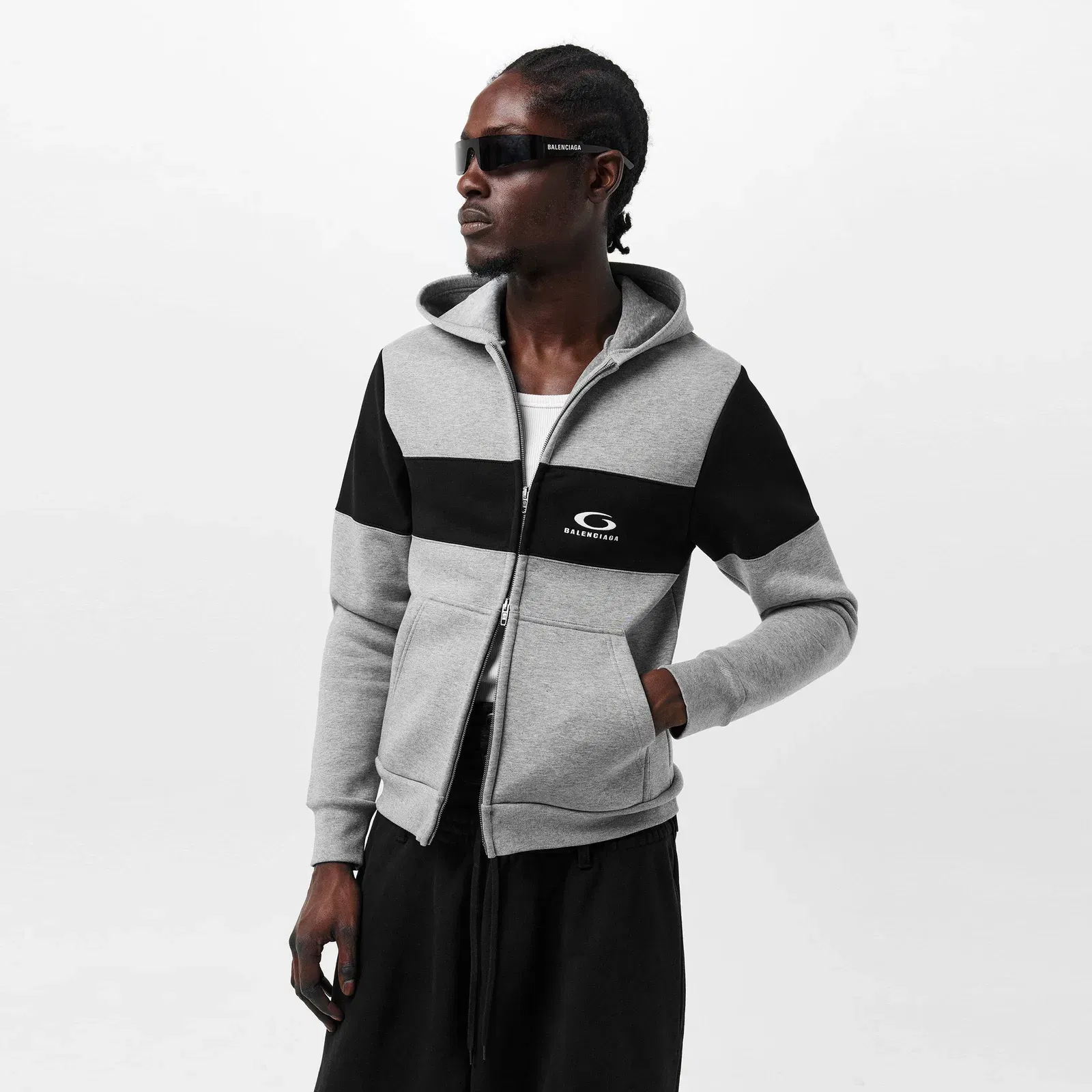 Contrast Band Hoodie