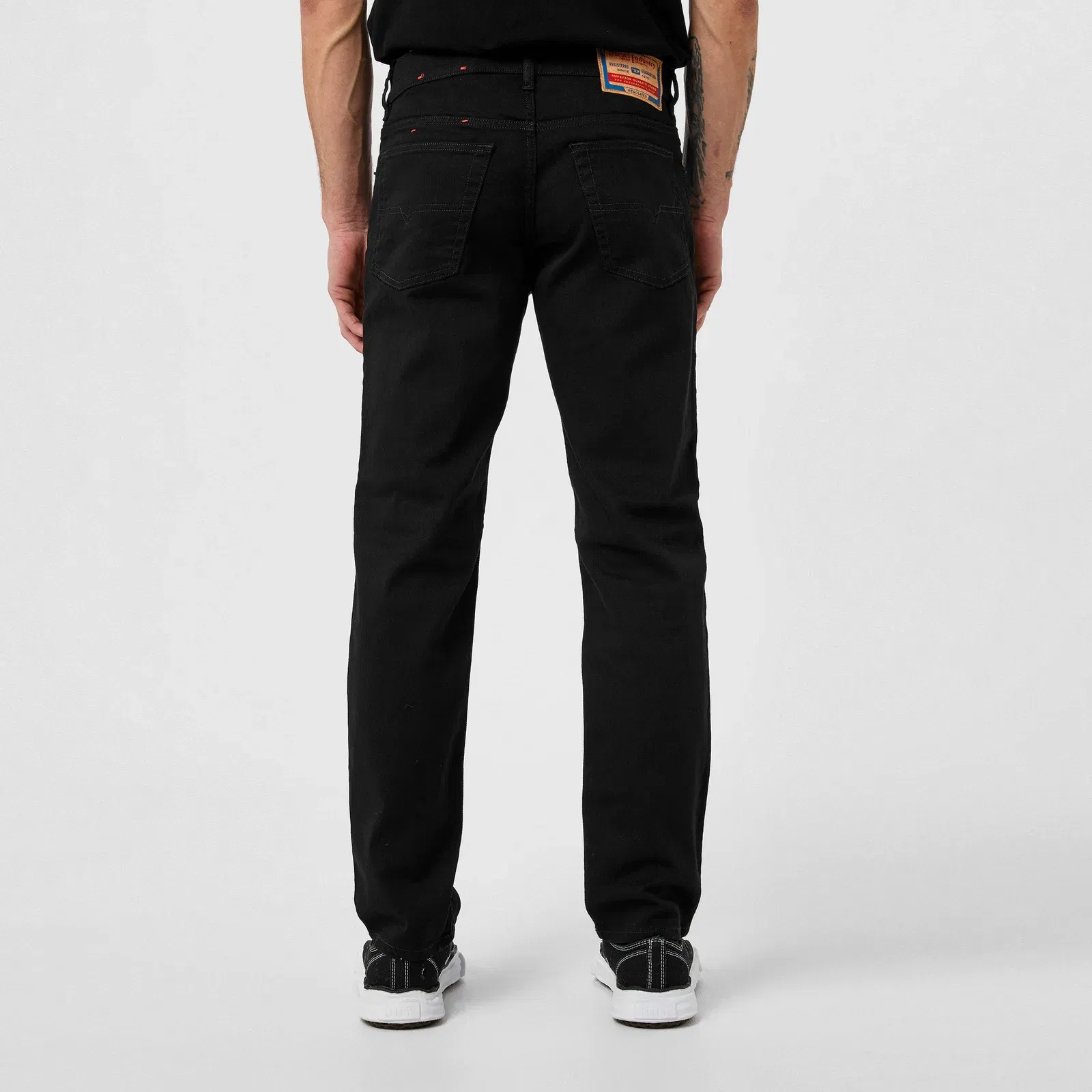 Jeans Finitive Tapered Jeans