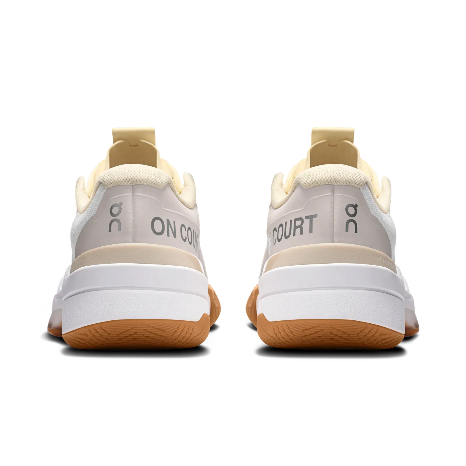 On Running The Roger Pro Fire Ivory Sand