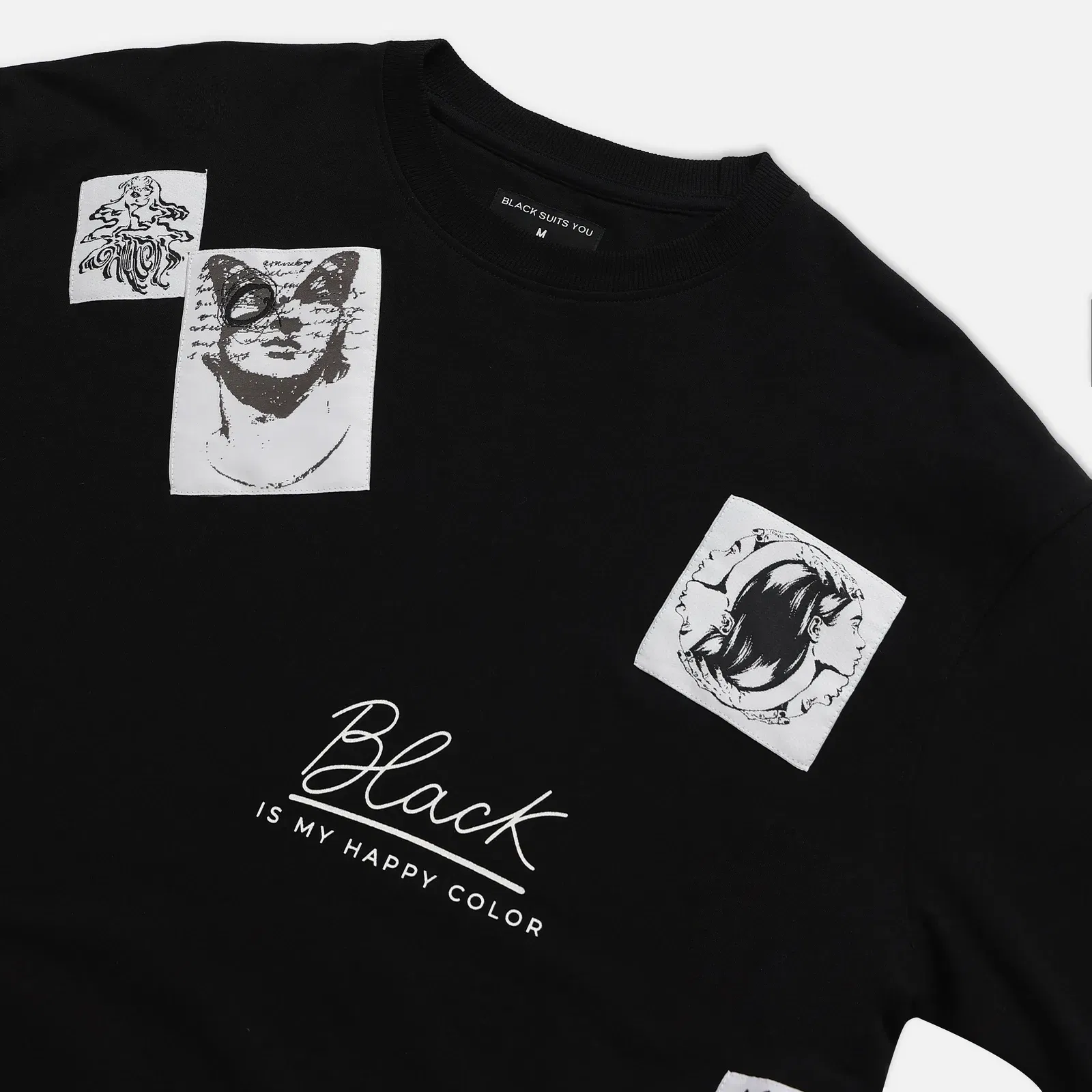 BADGES T-SHIRT