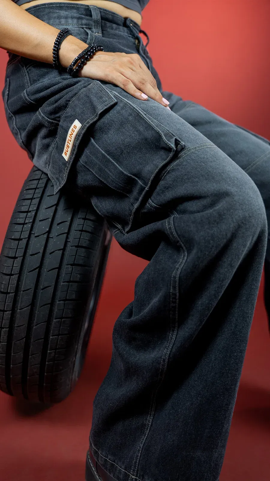 CARBON BLACK DENIM WOMEN'S CARGO