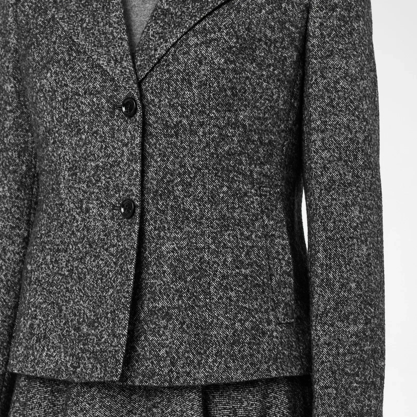 Structured Shoulder Blazer