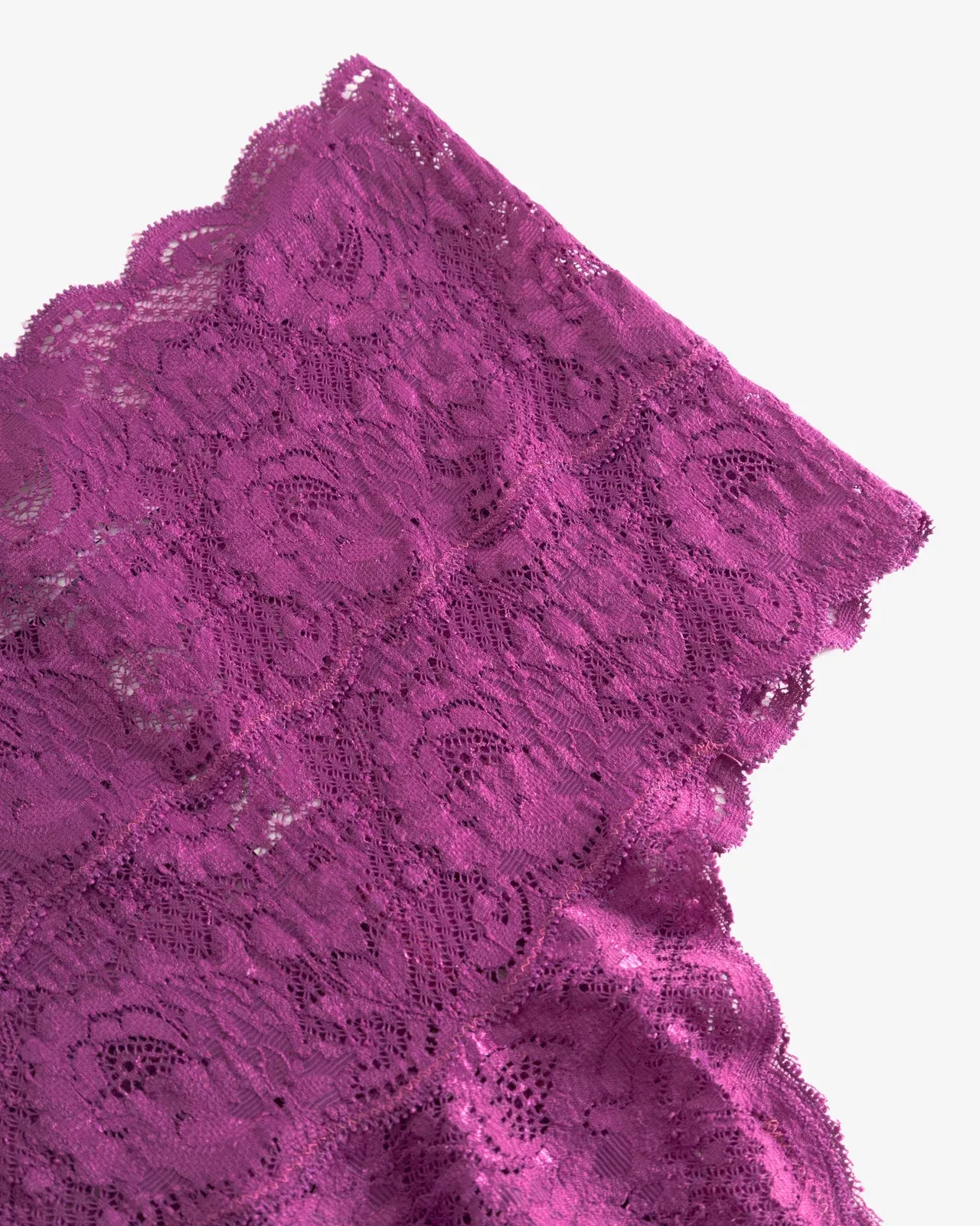 Hochgeschnittener Tanga