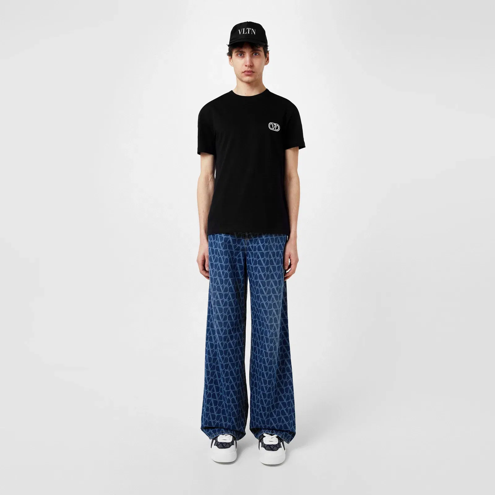 V-Logo T-Shirt