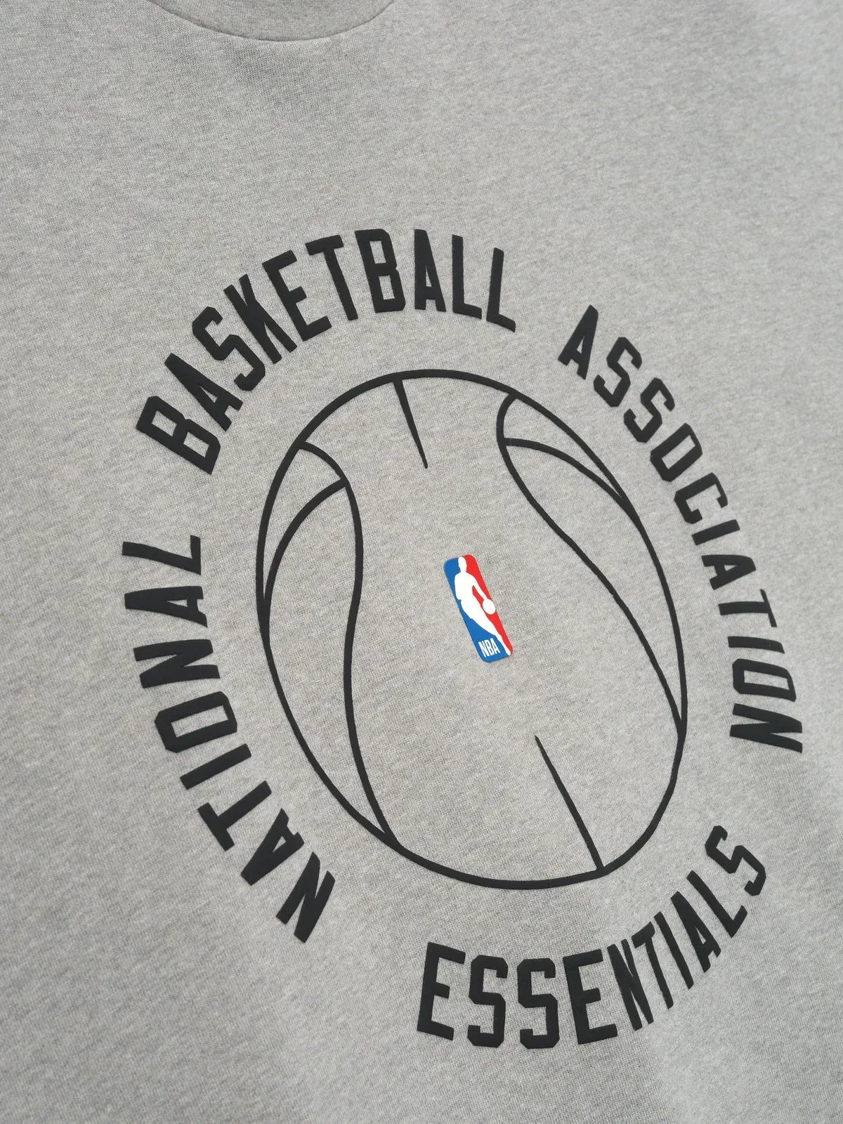 Essentials Nba X Barkley Hendricks 90S Tee Concrete Heather