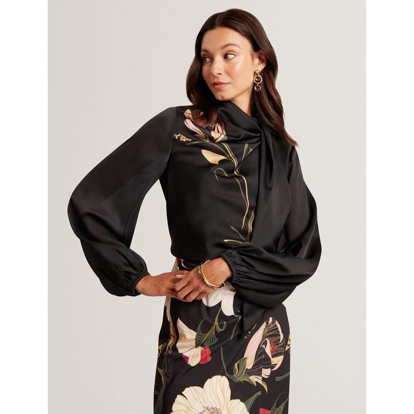 Tie Neck Long-Sleeve Blouse