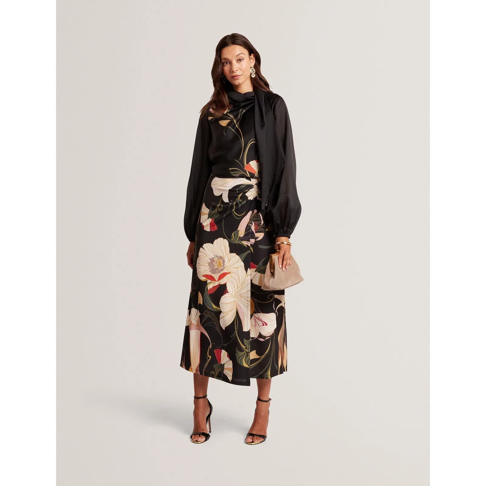 Tie Neck Long-Sleeve Blouse