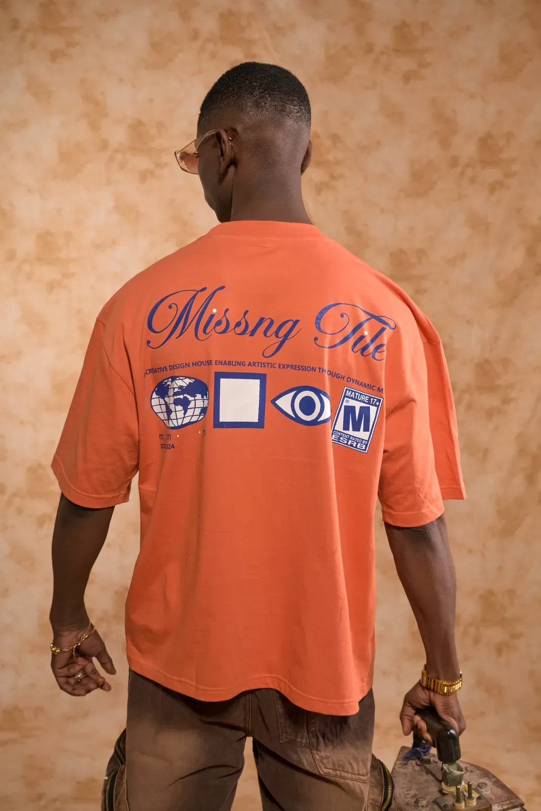 ISTREE T-Shirt - BURNT ORANGE