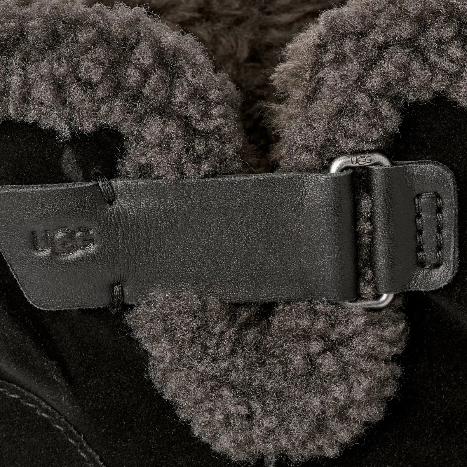 Ugg Moxy Pull On Black