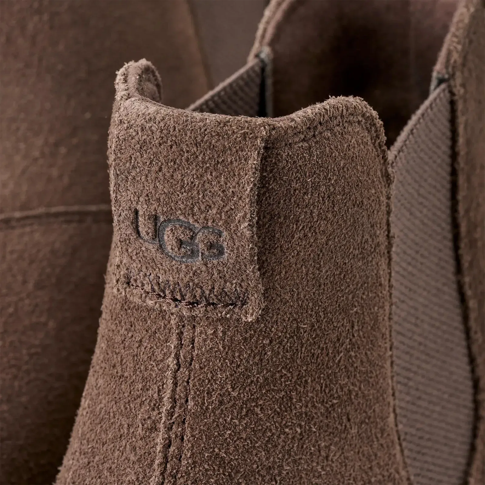 Ugg Chelsea Lug Molasses