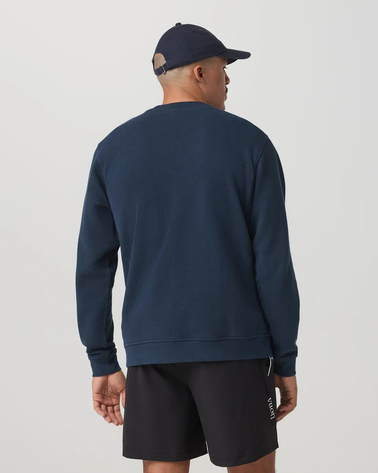 Vuori Pique Fleece Crew