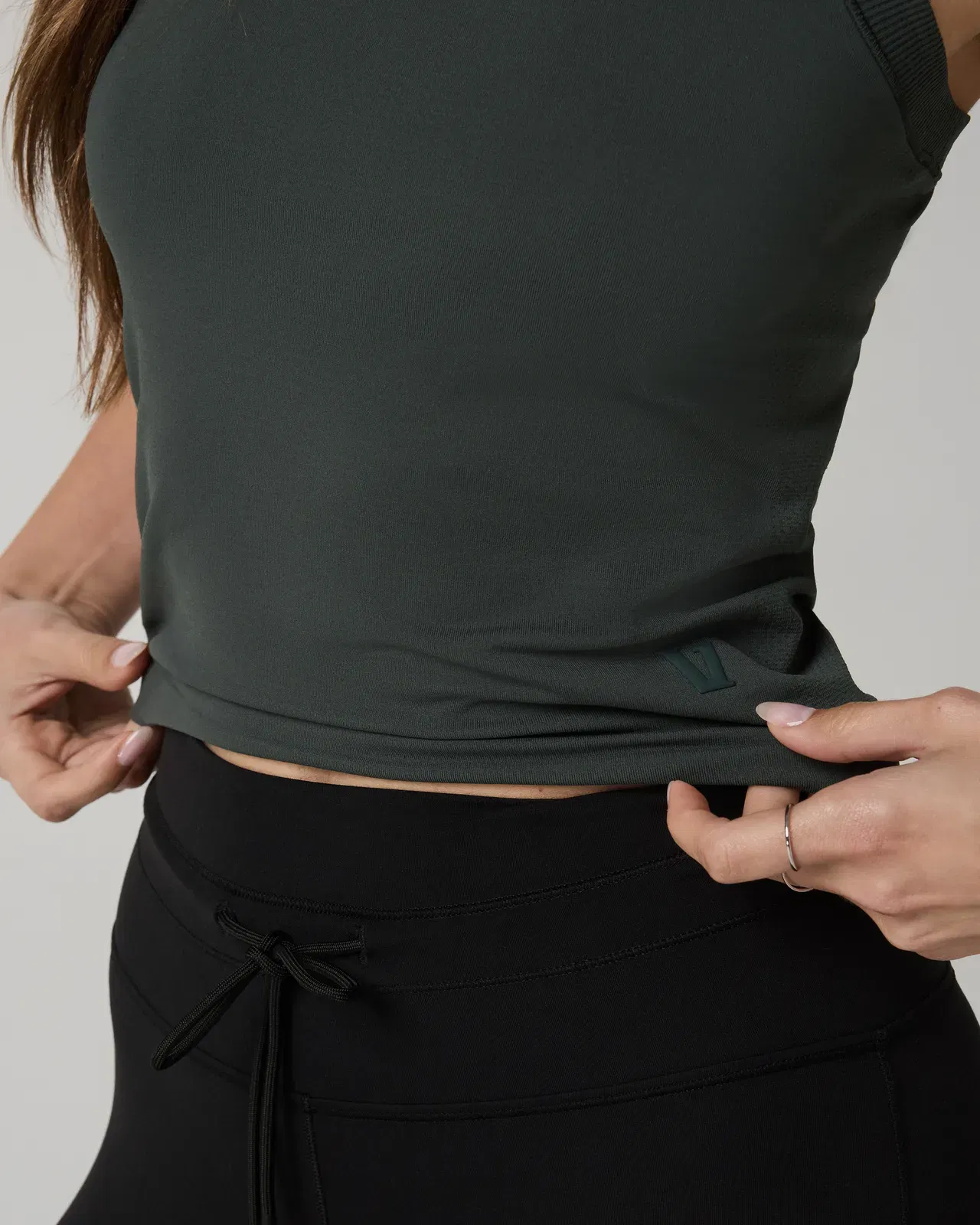 Vuori Surge Seamless Tank