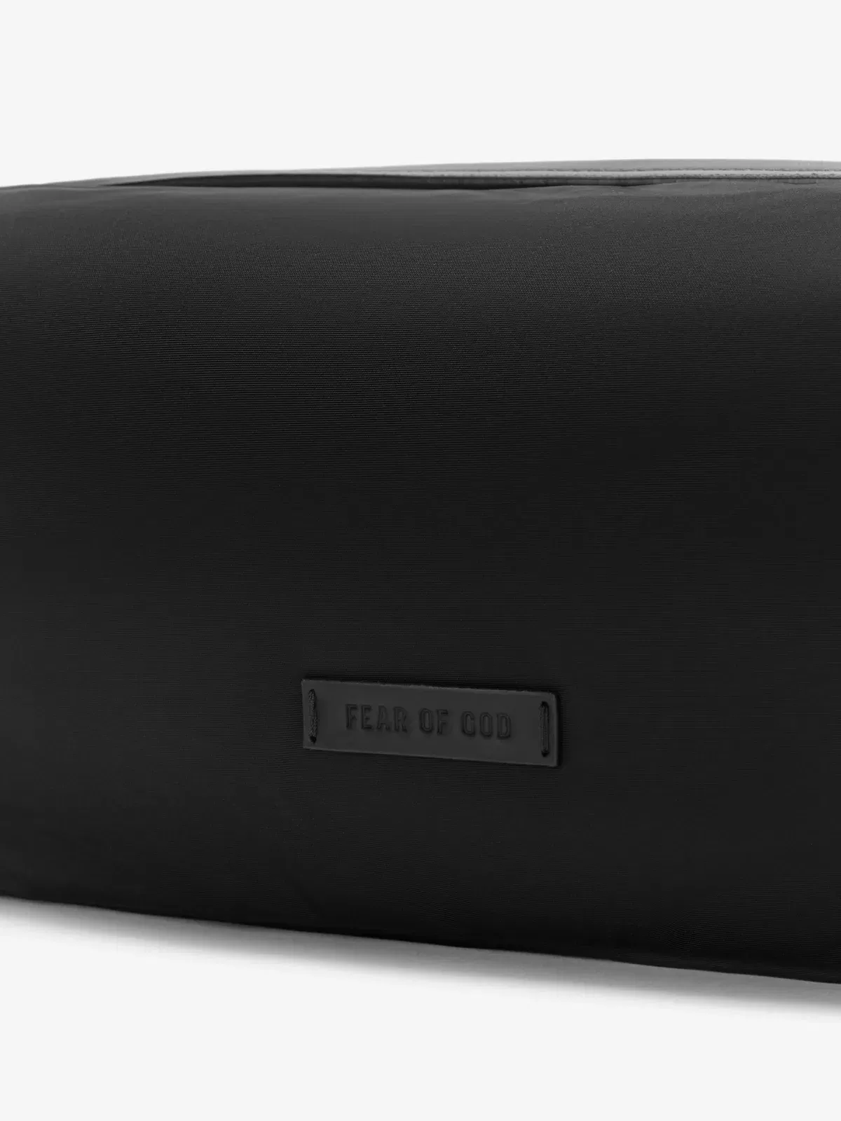 Essentials Nylon Belted Pouch Black