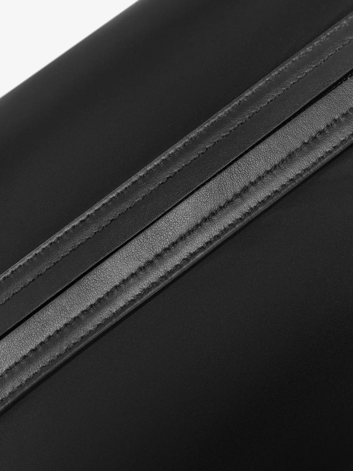Essentials Nylon Belted Pouch Black