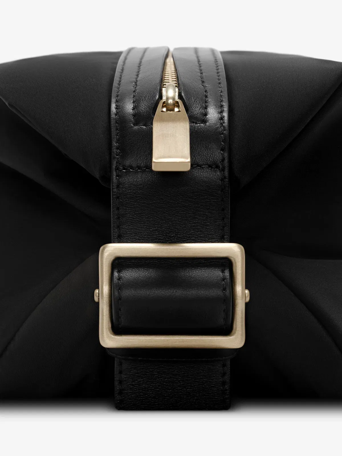 Essentials Nylon Belted Pouch Black