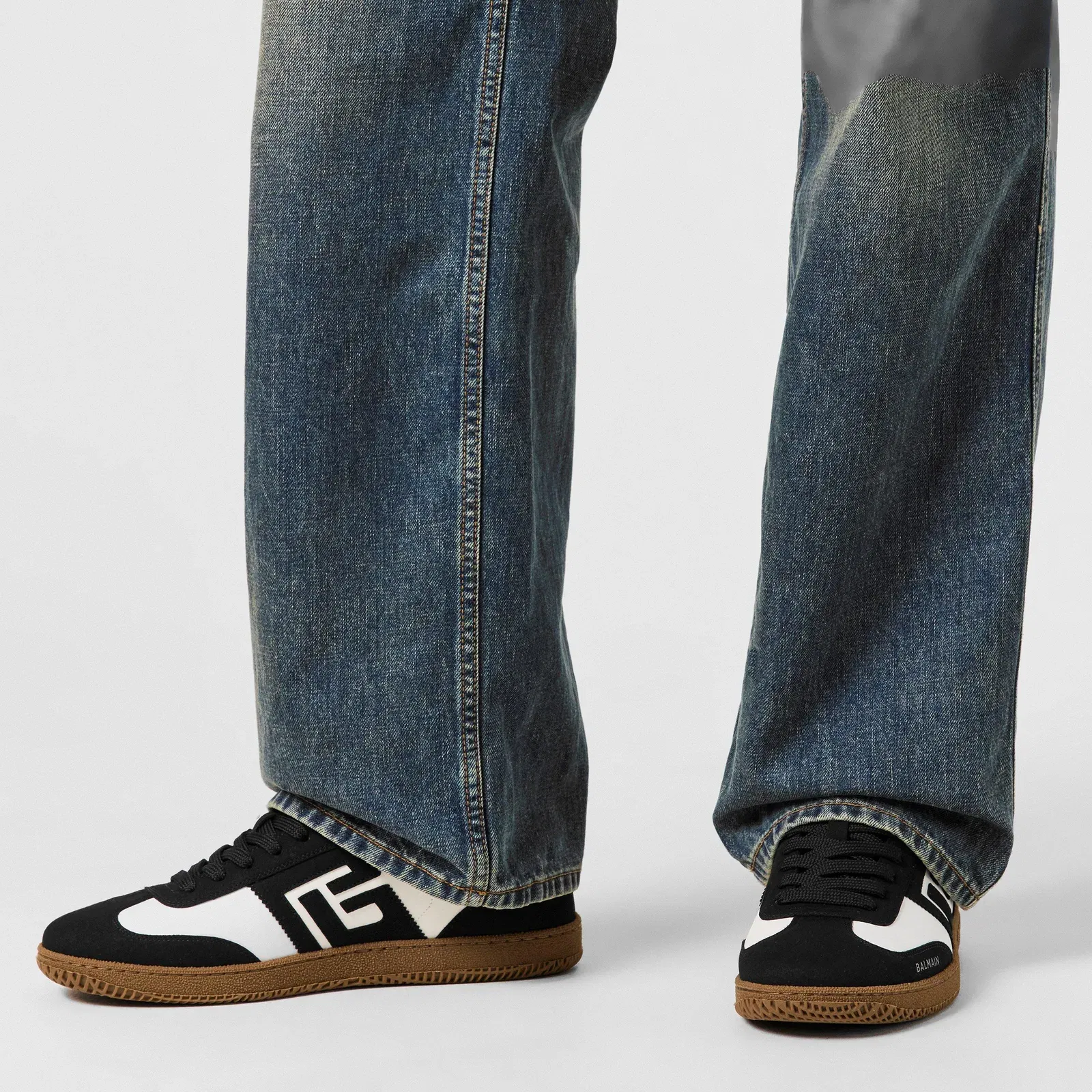Low-Top Trainers