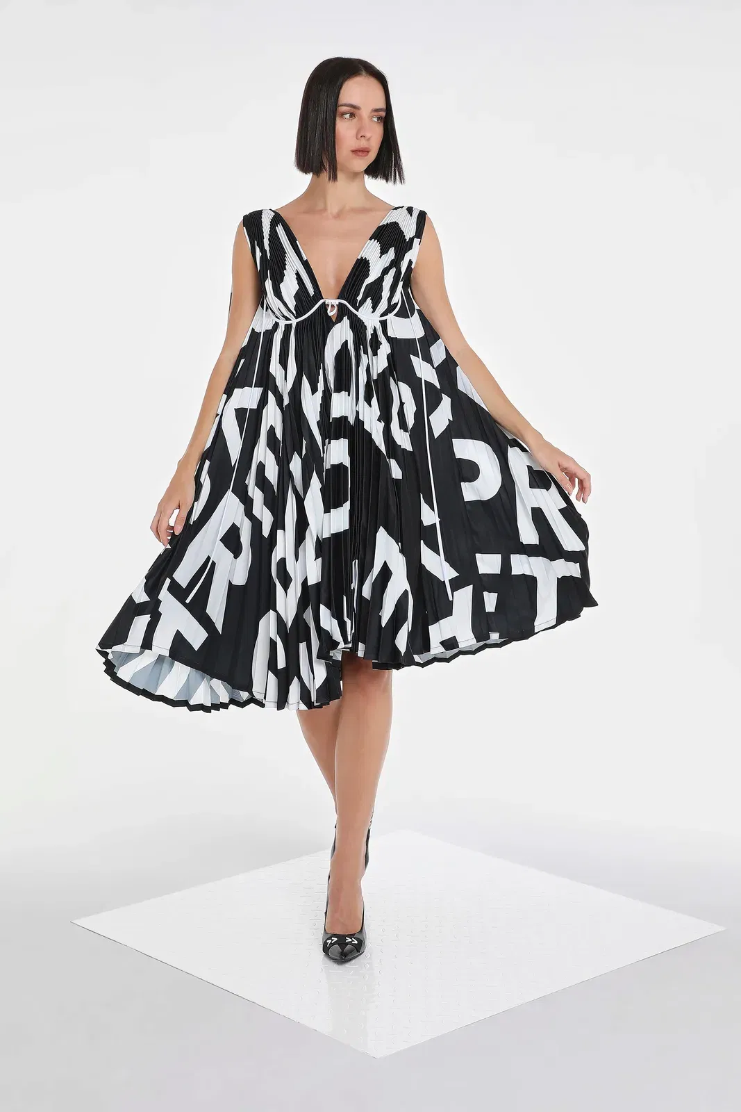PAG PLEATED DRESS W/ BRA LINES