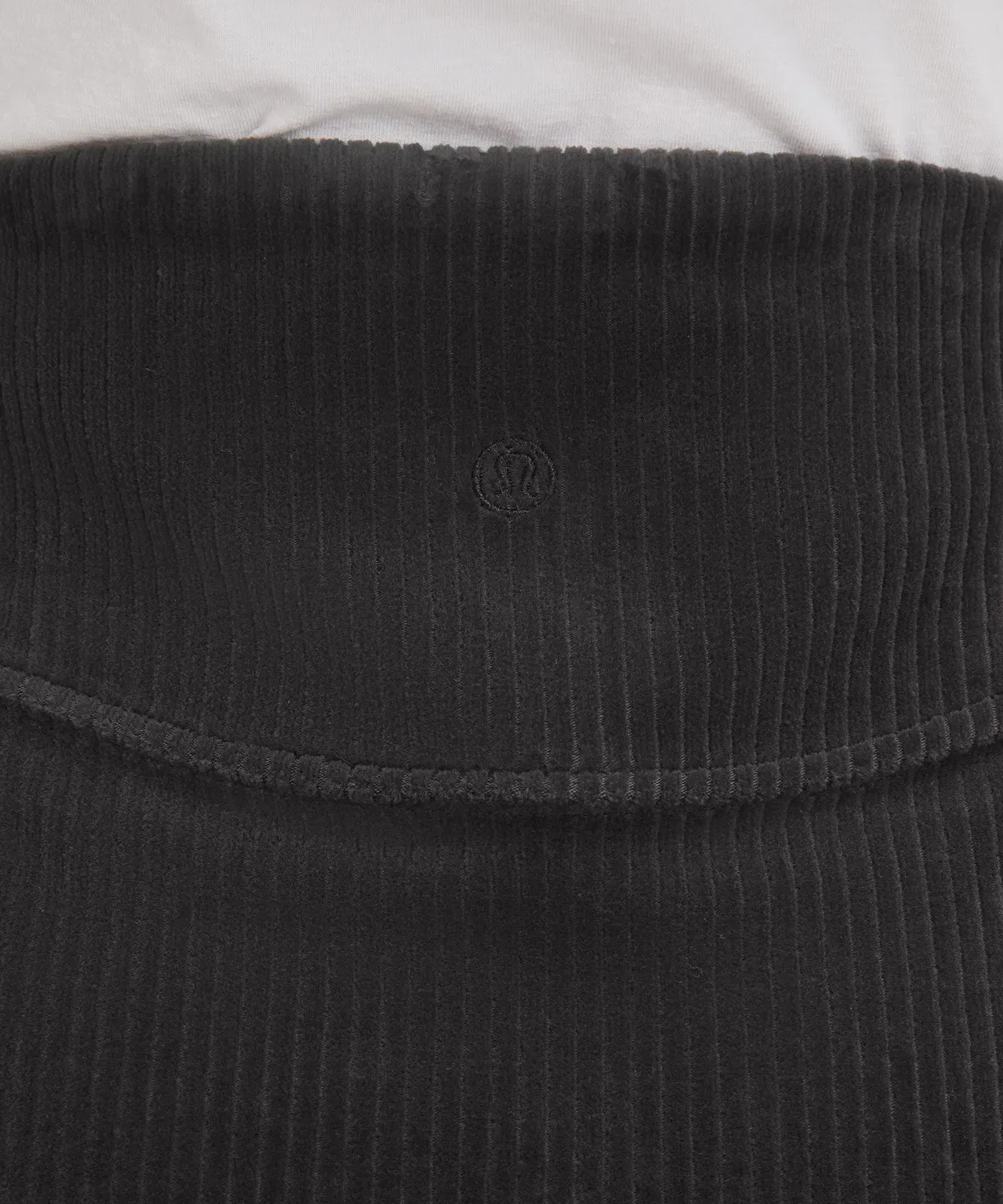 Lululemon Scuba Mid-Rise Mini Skirt *Velvet Cord