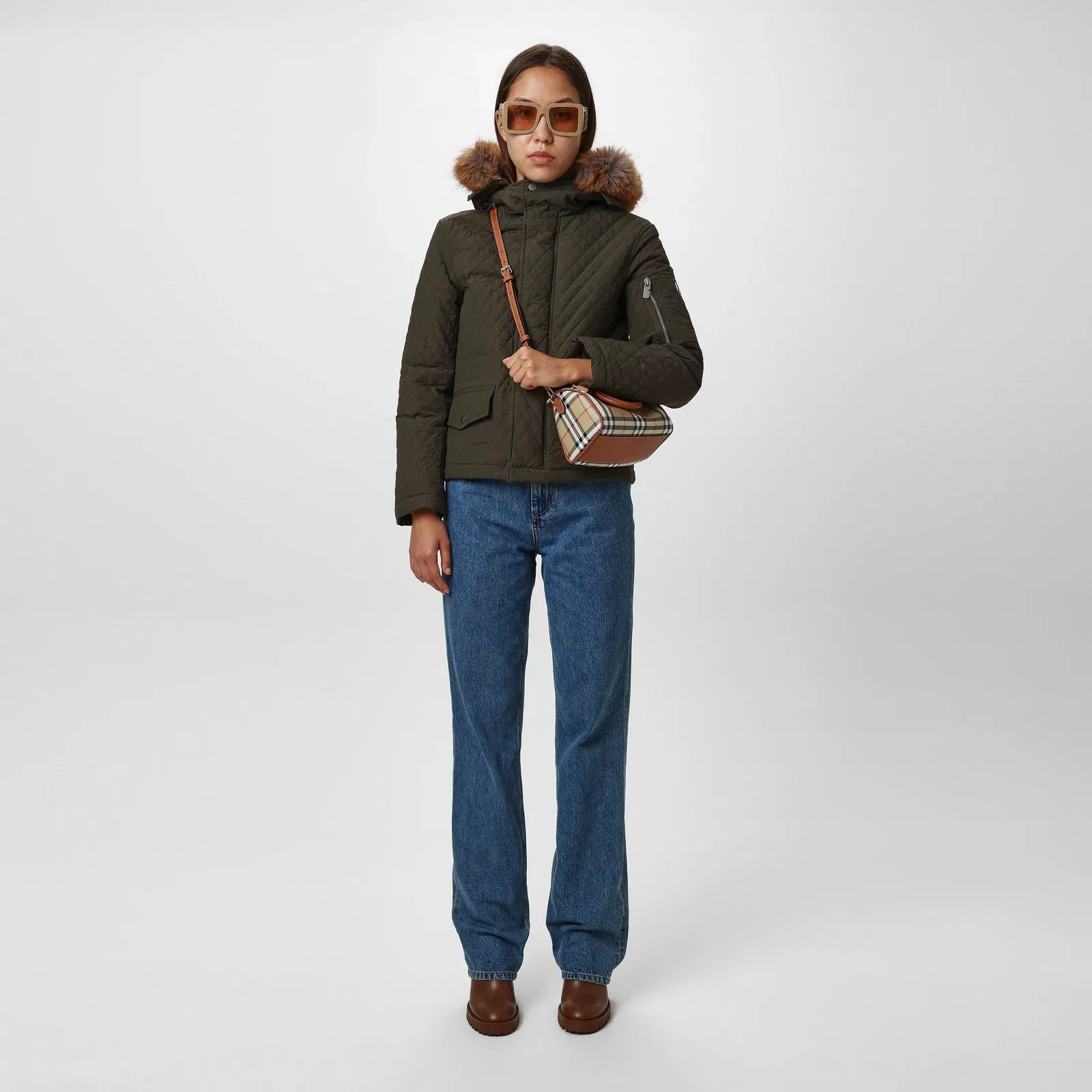 Equestrian Knight Detachable Faux-Fur Trim Hooded Long Sleeve Quilted Jacket