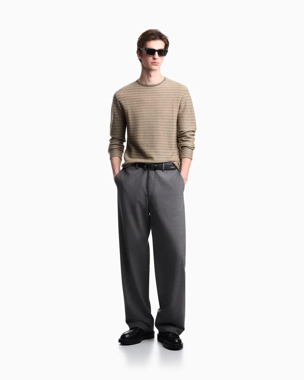 Emporio Armani Icon virgin-wool jumper with a two-tone chevron motif