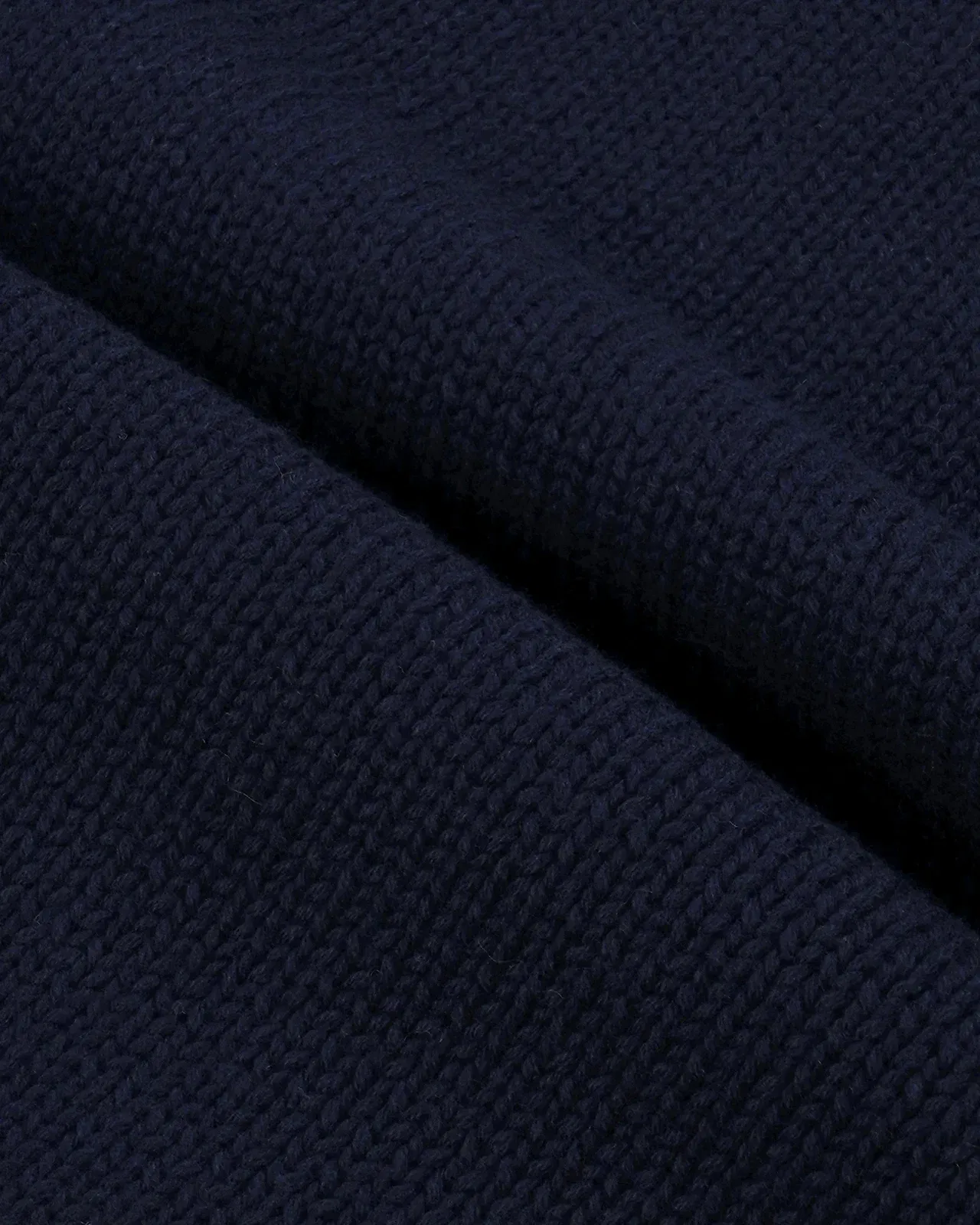 NY Crest Knitted Turtleneck - Navy