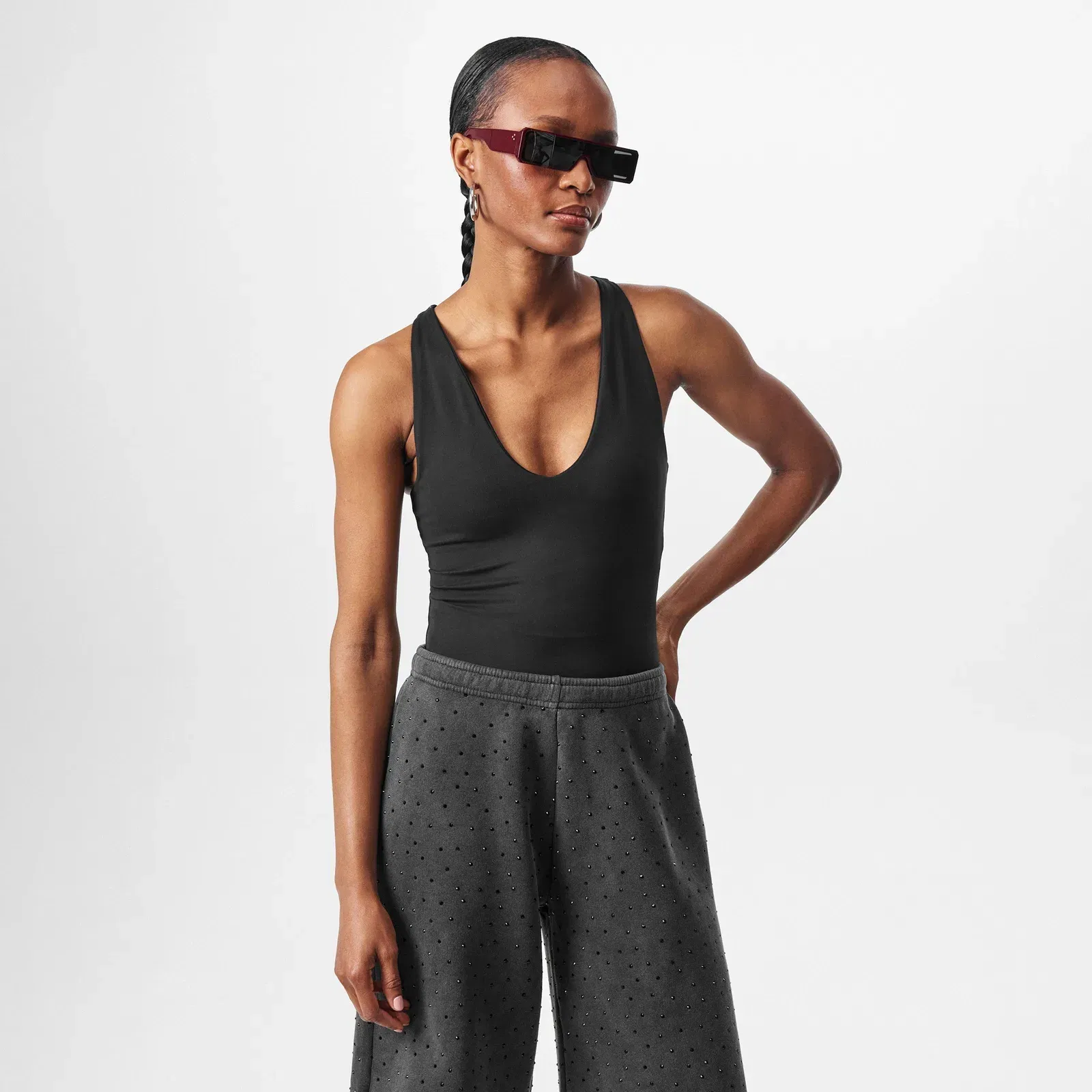V-Neck Built-In Bra 4-Way Stretch Slim Fit Tank Vest