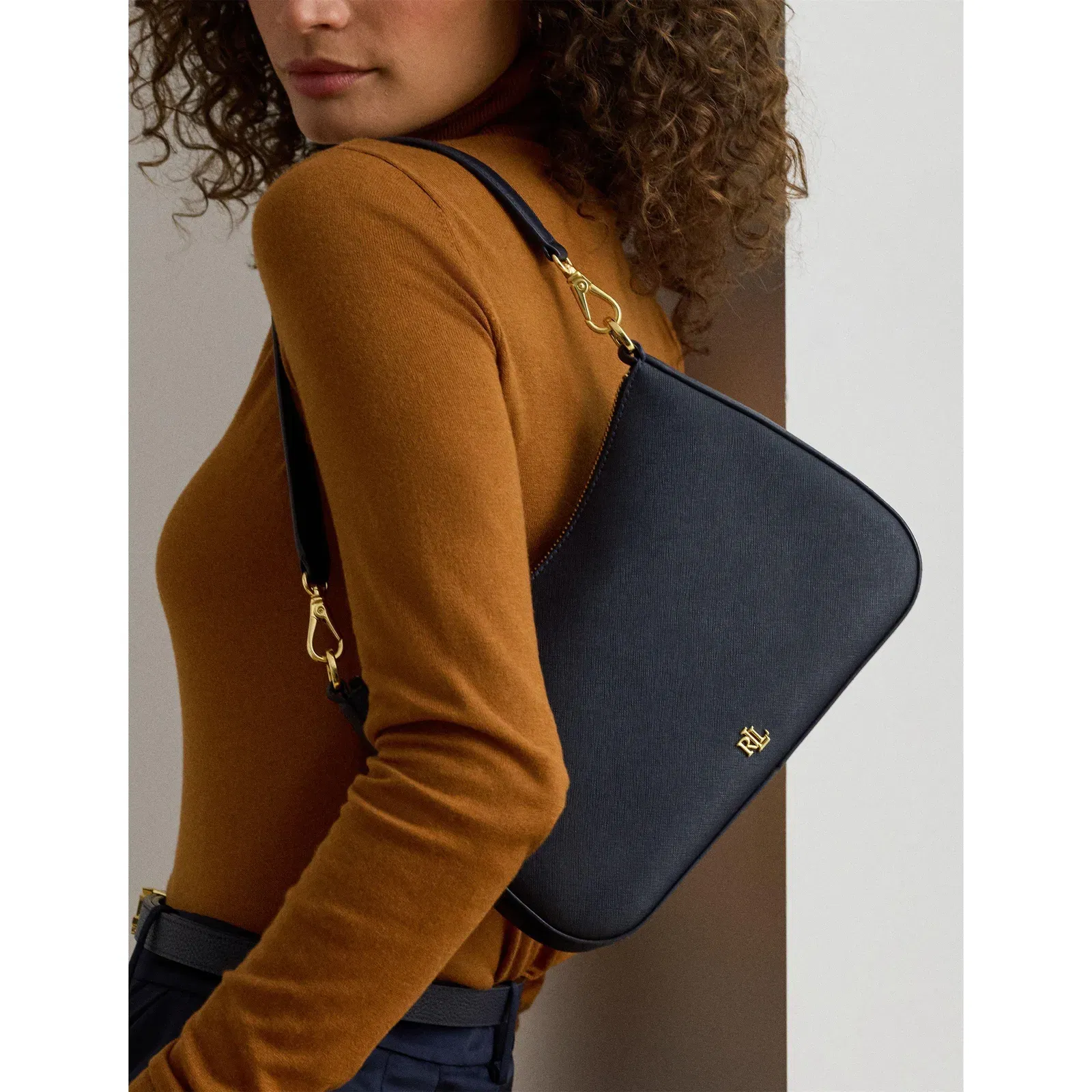 Danni Leather Shoulder Bag